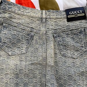 Gucci jeans mini skirt. NWT. Size 44 Italian sizing.